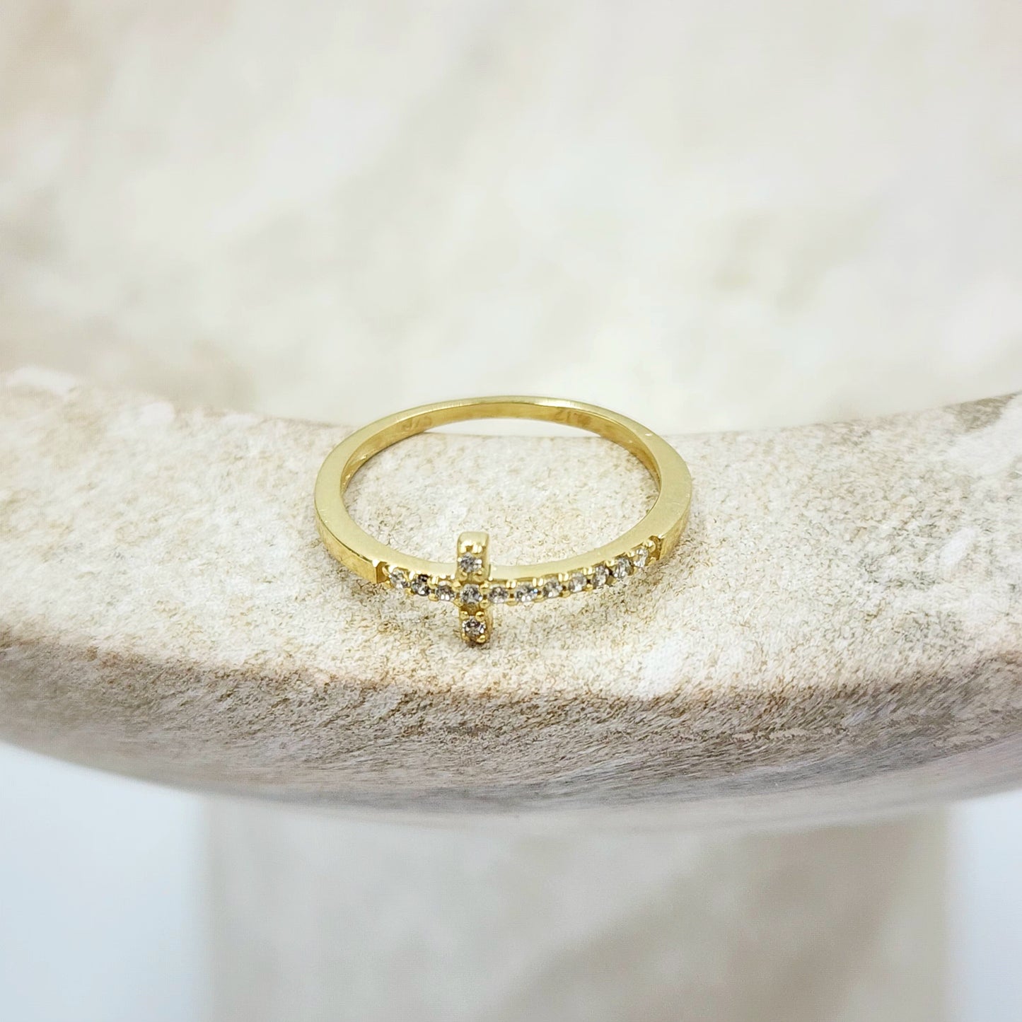 9ct Yellow Gold Ring - Cubic Zirconia Cross