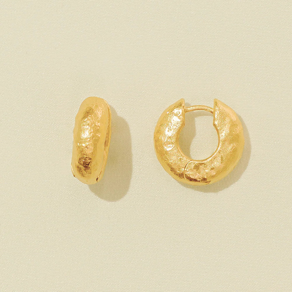 Anilla Gold Earrings