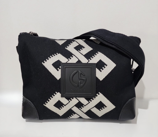 Kirki VII - Shoulder Bag