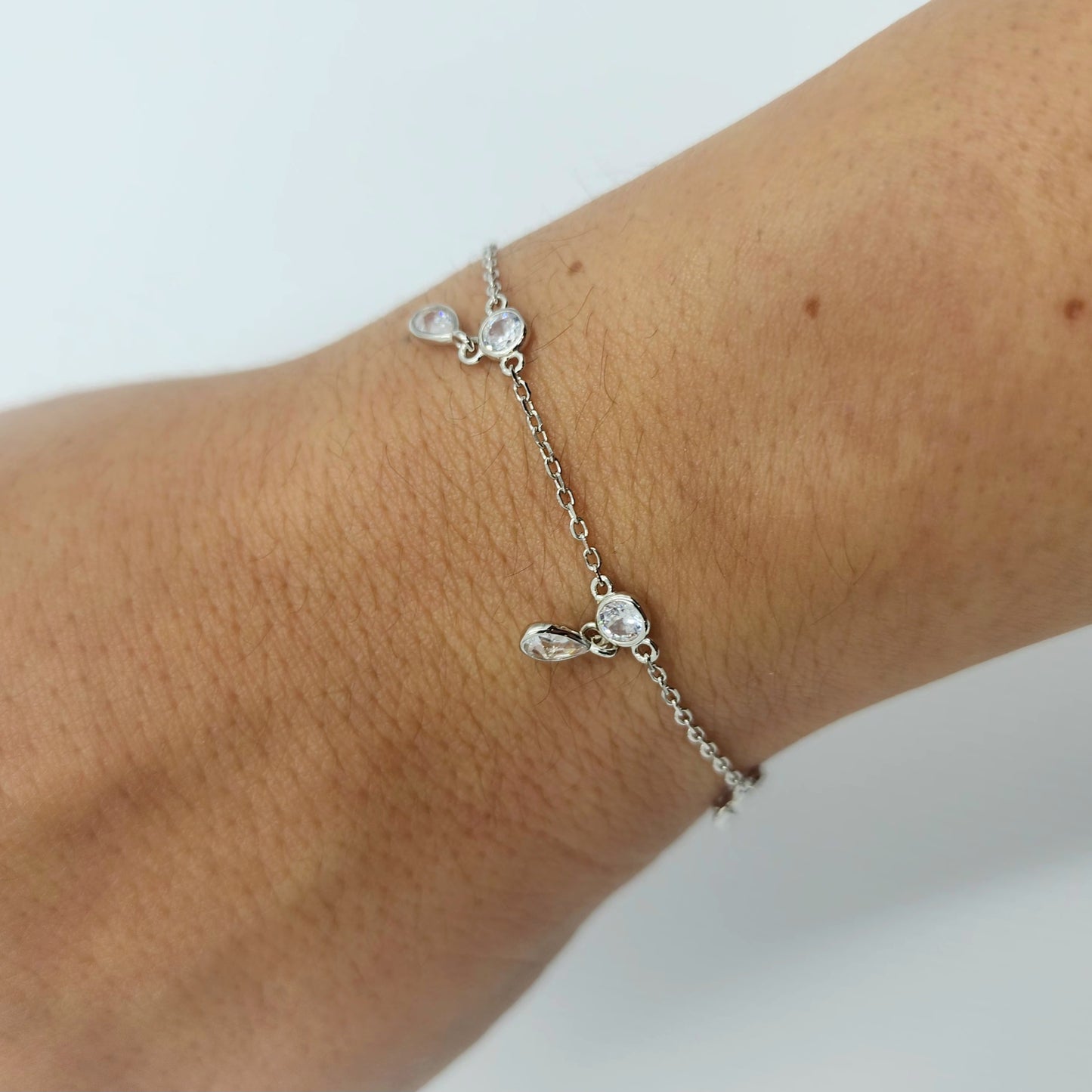 Teardrop Charm Bracelet - Silver