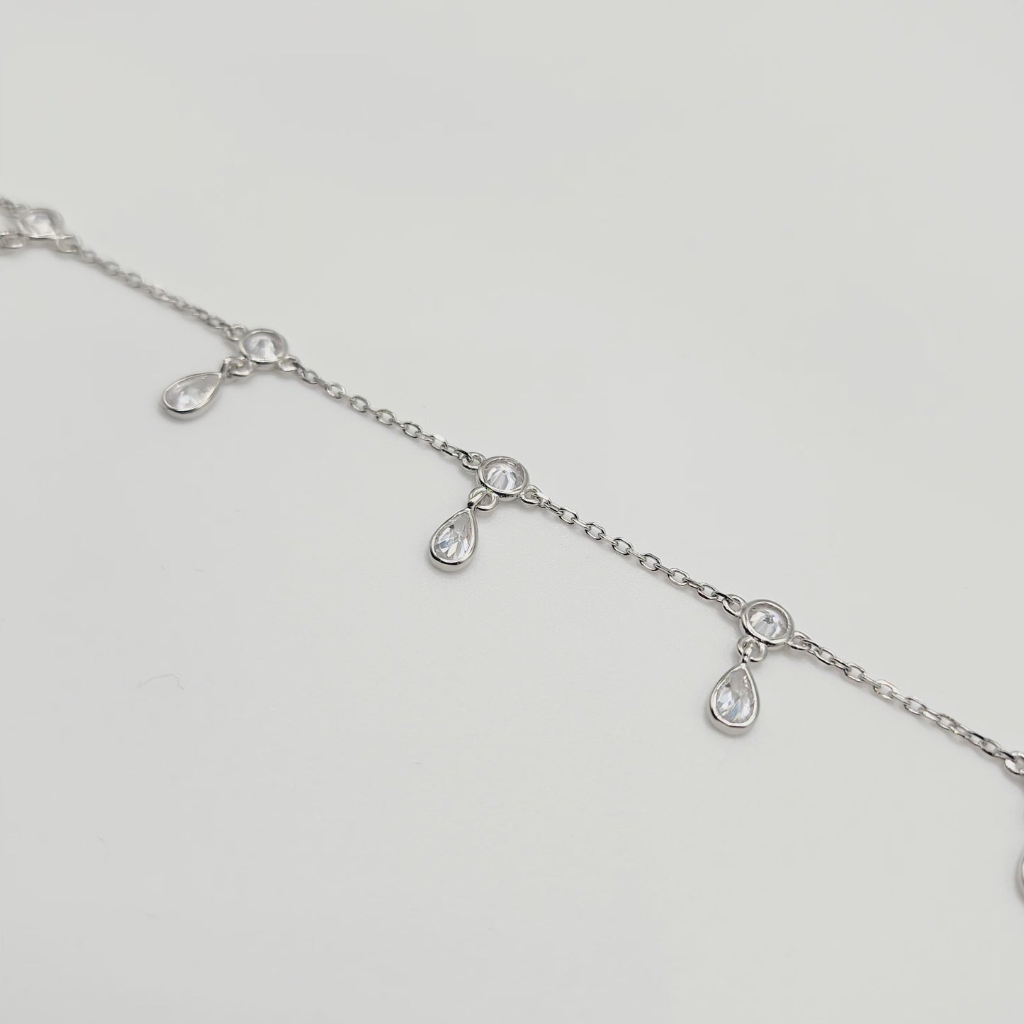 Teardrop Charm Bracelet - Silver