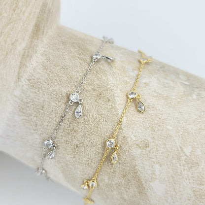 Teardrop Charm Bracelet - Gold