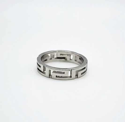 Meander Ring