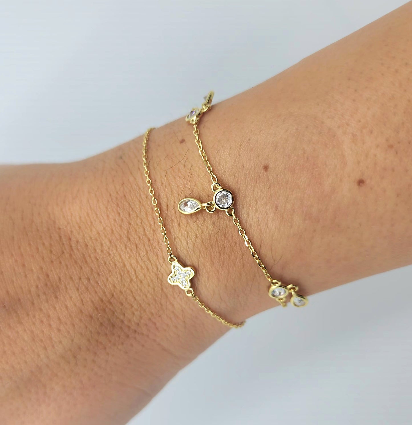 Teardrop Charm Bracelet - Gold