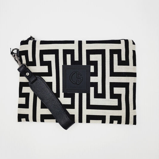 Amelia VIIII - Pouch