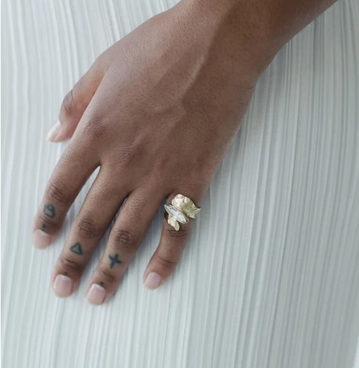 Syros Ring - Clear Crystal