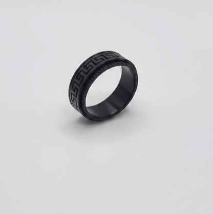 Men’s Black Meander Swivel Ring