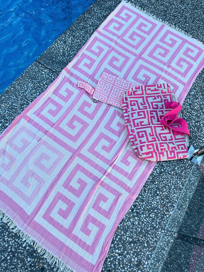 Megalos Meandros Beach Towel