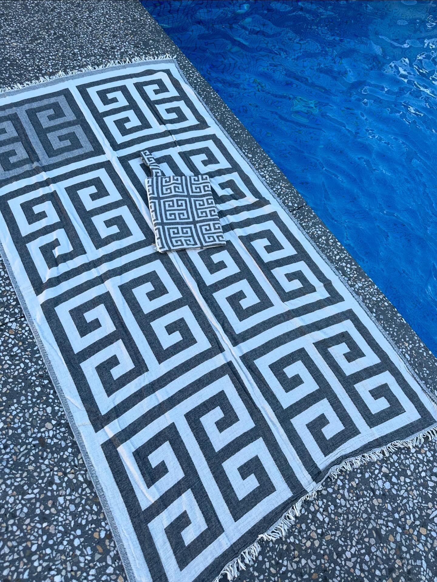 Megalos Meandros Beach Towel