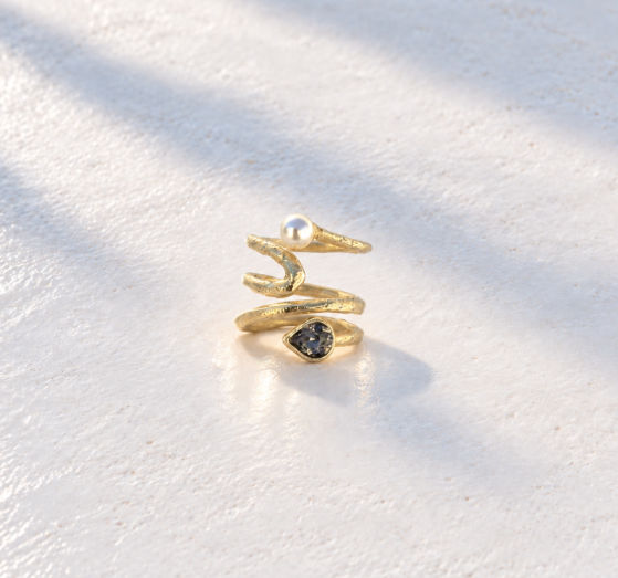 Artemis Ring - Smoky Black Crystal